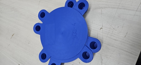 Imagem de Protetor de flange; inteiro, em polímero; furação sem furação;Aplicação p/ DN 4pol, 300;